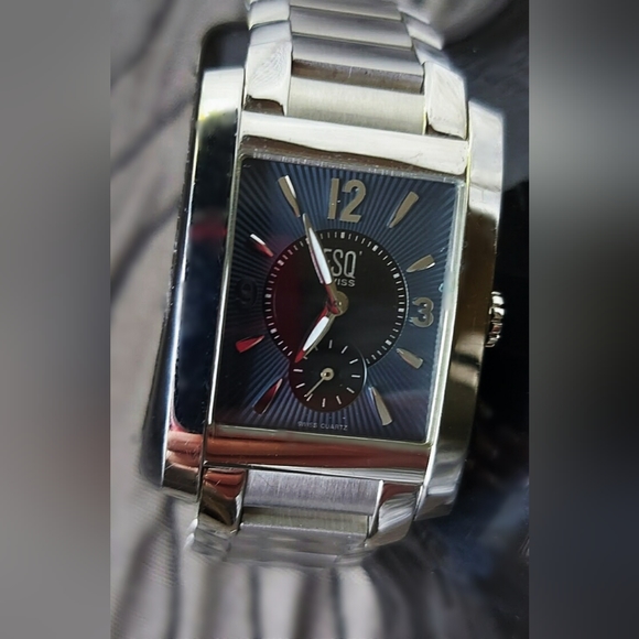 Precise Swiss quartz ESQ men's/womens watch. - Picture 4 of 5